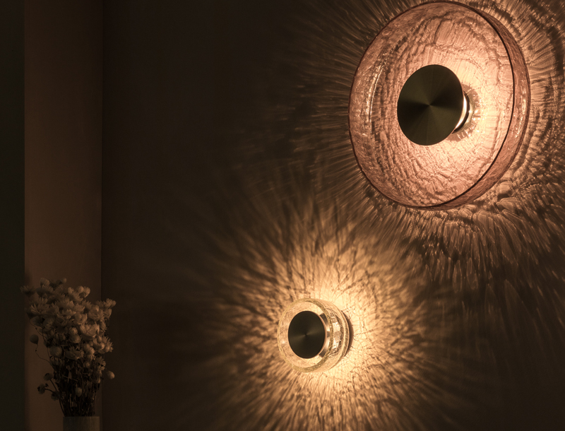 Crackle W1 Wall Light