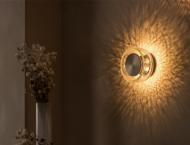 Crackle W1 Wall Light