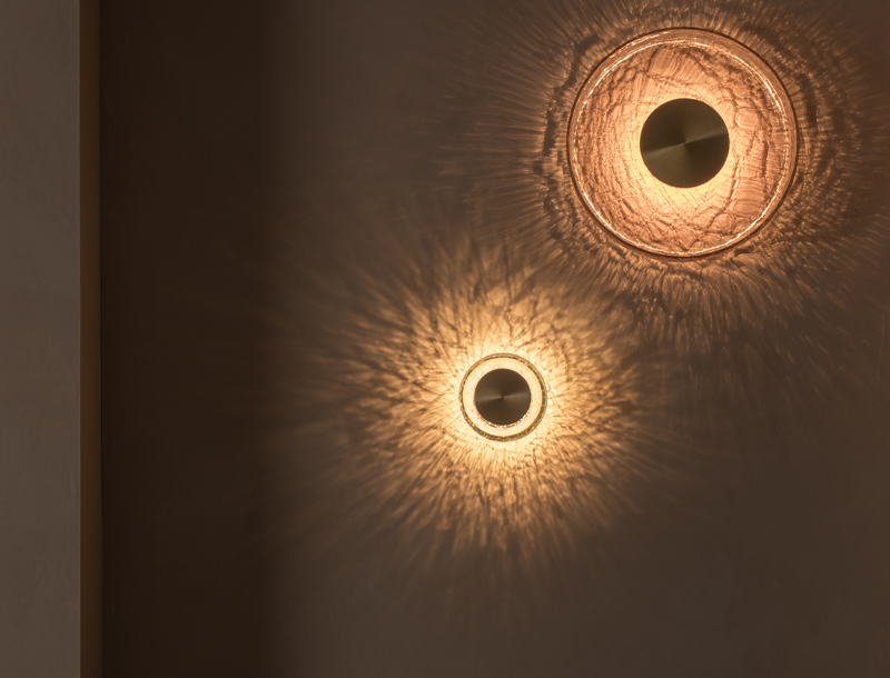 Crackle W1 Wall Light