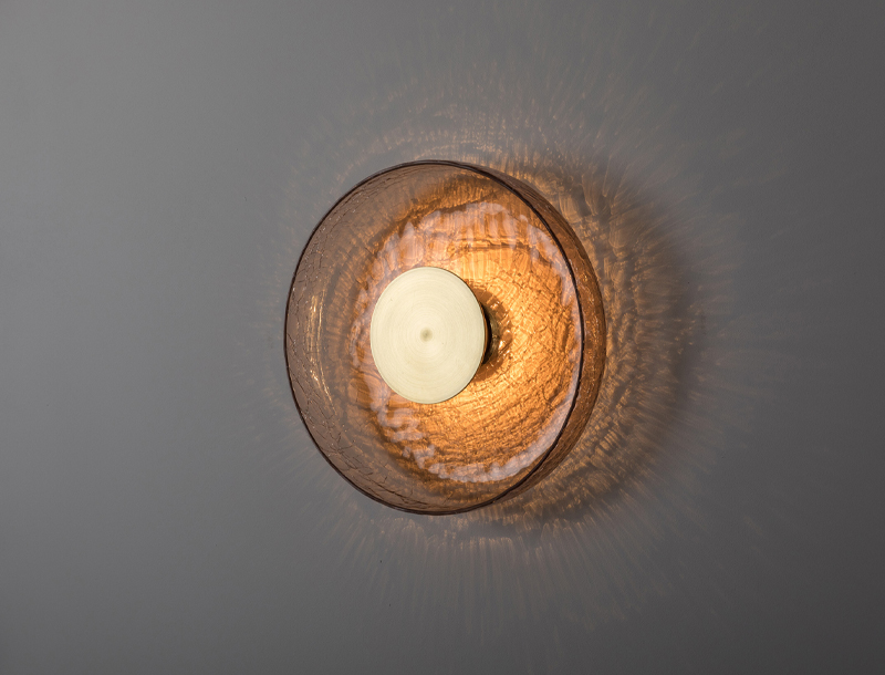 Crackle W3 Wall Light
