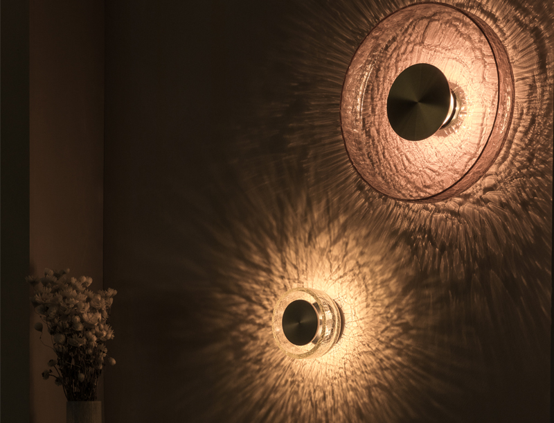 Crackle W3 Wall Light