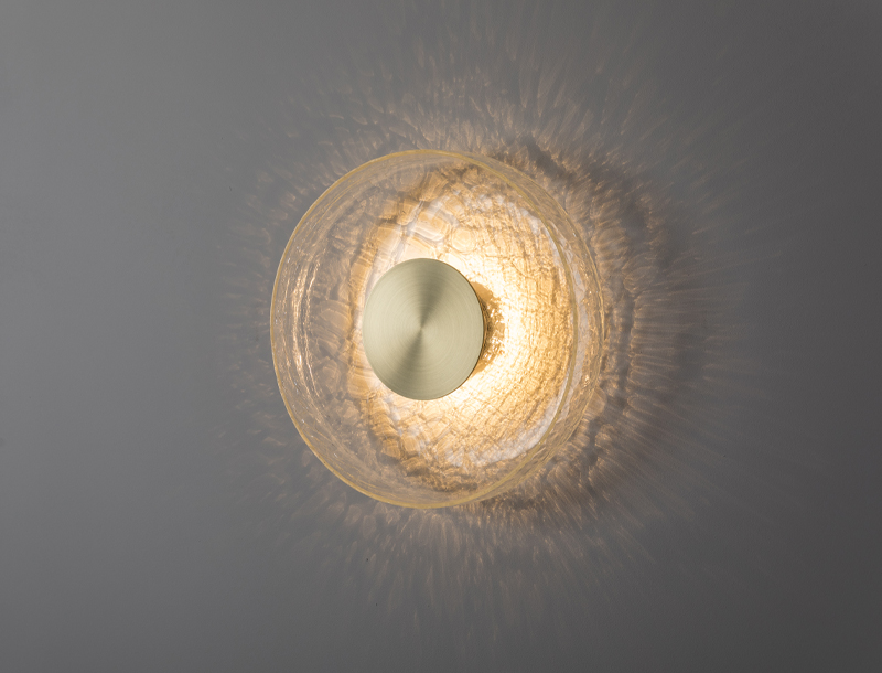 Crackle W3 Wall Light