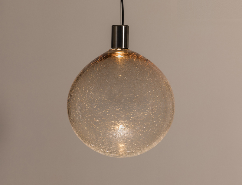 Eon Sans
  S3 Pendant