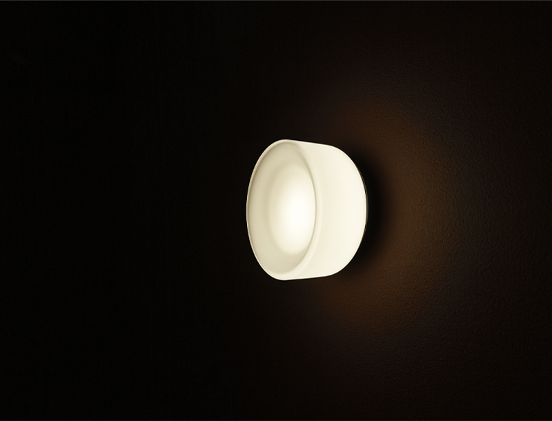 FlatWhite W1 Opal Wall Light