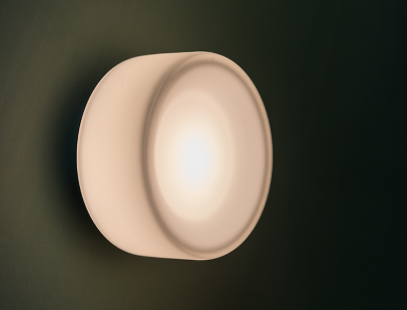 FlatWhite W1 Opal Wall Light