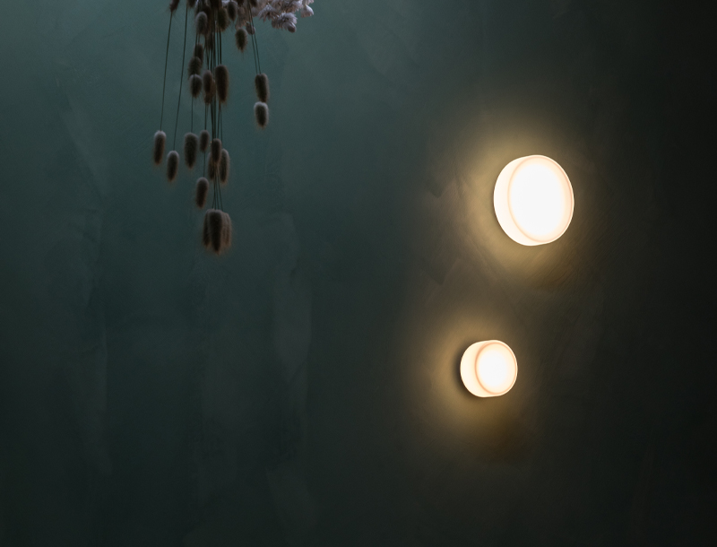 FlatWhite W2 Opal Wall Light